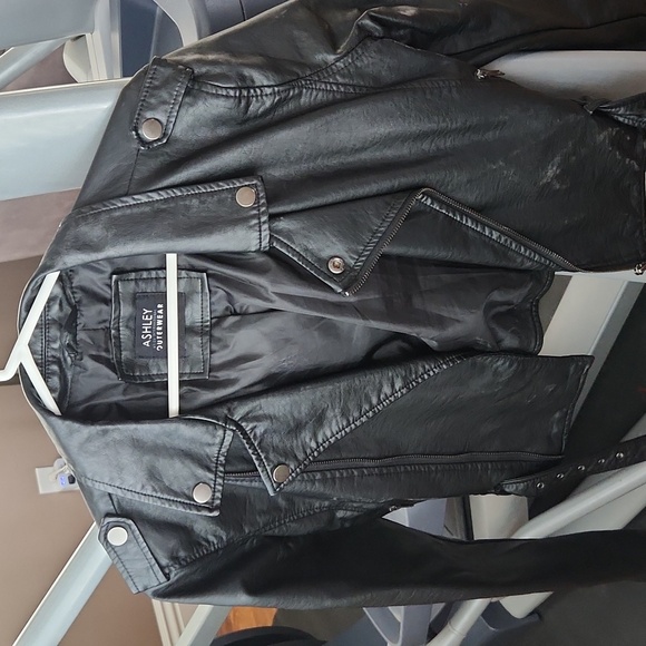 Black Moto Jacket - Picture 2 of 2